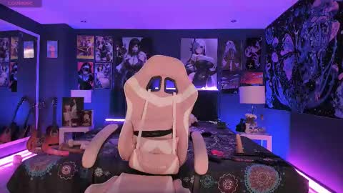 L A N A  online show from 09-19-25, 08:31