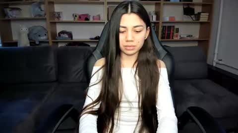 Snapshot of lanalandd chatting on 06-10-26, 06:07 Lana online show from 06-10-26, 06:07