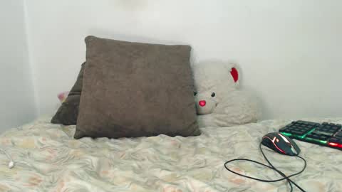 lanarave online show from 02-14-25, 06:02