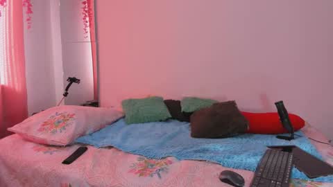 lanastone86 online show from 11-13-25, 01:10