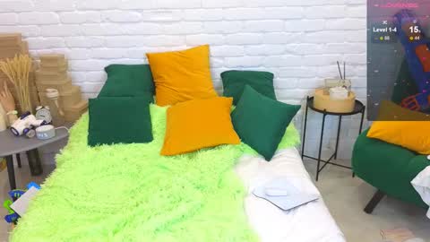 Snapshot of landel_boy chatting on 03-08-25, 06:47 Lanny online show from 03-08-25, 06:47