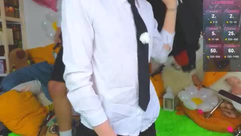 Snapshot of landel_boy chatting on 02-17-26, 01:07 Lanny online show from 02-17-26, 01:07