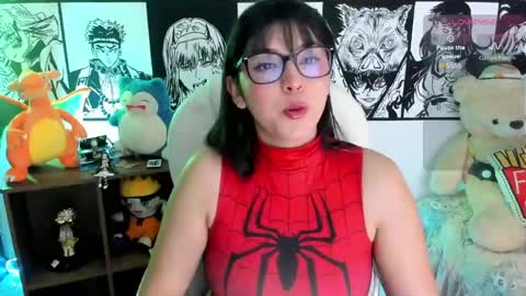 lanna miller     online show from 04-21-26, 09:39