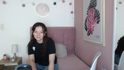 Lanna online show from 06-03-26, 02:33