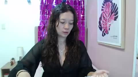 Snapshot of lanna_mills chatting on 07-30-26, 01:21 Lanna online show from 07-30-26, 01:21