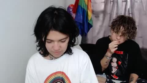 Snapshot of lannie_gonzales chatting on 12-28-24, 09:40 LANNIE   online show from 12-28-24, 09:40