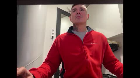 Snapshot of lanzarote6 chatting on 10-10-25, 11:31 BDSM online show from 10-10-25, 11:31