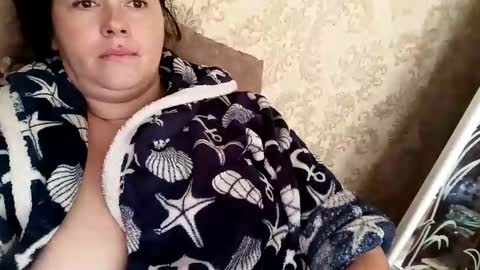 Snapshot of lapylanika chatting on 10-14-25, 10:05 LapylaNika online show from 10-14-25, 10:05