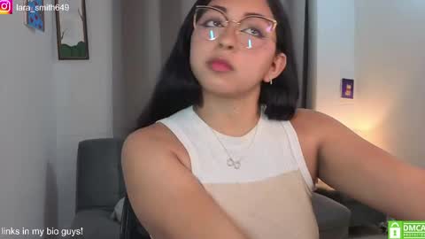 Snapshot of lara1__ chatting on 05-25-26, 11:55 Lara online show from 05-25-26, 11:55