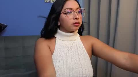 Snapshot of lara1__ chatting on 07-13-26, 11:07 Lara online show from 07-13-26, 11:07