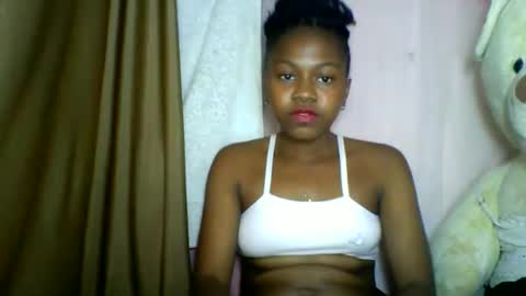 lara_belle online show from 05-18-26, 07:20