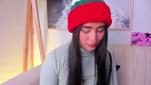 Lara Madisson online show from 12-13-24, 04:43