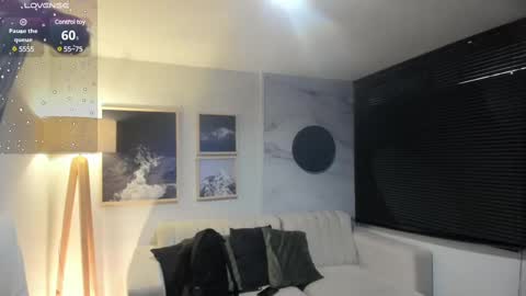 Lara Madisson online show from 03-11-25, 05:49