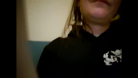 Snapshot of laraa333 chatting on 01-17-25, 08:00 Little online show from 01-17-25, 08:00