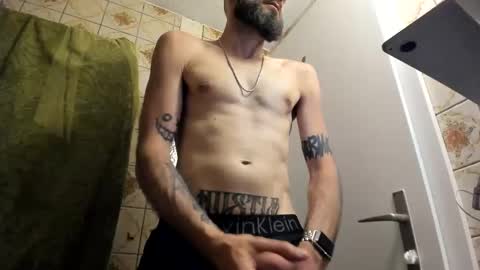 Snapshot of larablaze chatting on 05-31-26, 12:52 Lara Blaze online show from 05-31-26, 12:52