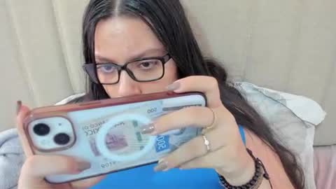 lara online show from 02-20-25, 06:24