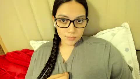 lara online show from 05-17-26, 11:23