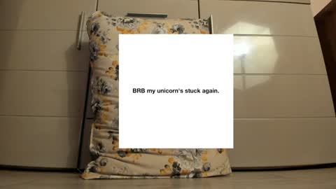 Snapshot of laracara chatting on 12-18-24, 08:20 Lara online show from 12-18-24, 08:20