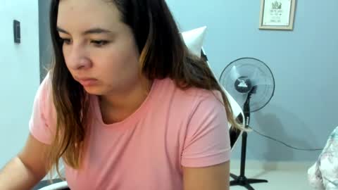 Lara online show from 07-10-26, 09:56