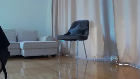 Snapshot of larakanes chatting on 02-02-26, 10:47 LaraKanes online show from 02-02-26, 10:47