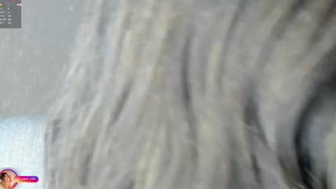 Snapshot of laralane_ chatting on 09-11-25, 01:44 Lara online show from 09-11-25, 01:44