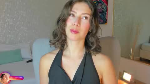 Snapshot of laralane_ chatting on 10-16-25, 01:34 Lara online show from 10-16-25, 01:34