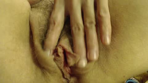 laralhotr online show from 12-20-24, 06:13