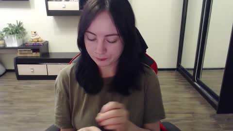 Snapshot of laralianna chatting on 10-09-25, 10:02 Laralianna online show from 10-09-25, 10:02