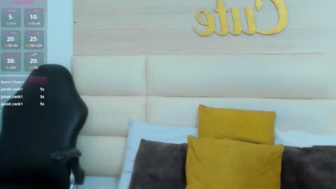 LARA online show from 11-13-25, 04:06