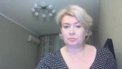 Snapshot of laramrs chatting on 10-04-25, 03:54 laramrs online show from 10-04-25, 03:54