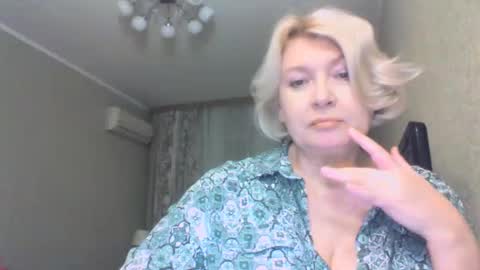 Snapshot of laramrs chatting on 10-07-25, 04:04 laramrs online show from 10-07-25, 04:04