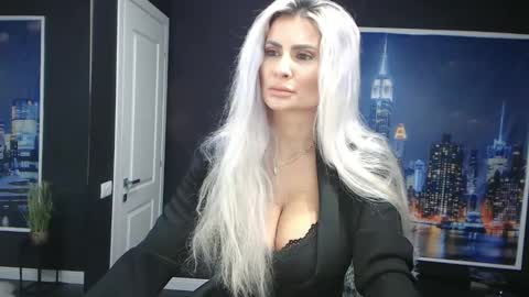 laras_moans online show from 12-05-24, 09:50