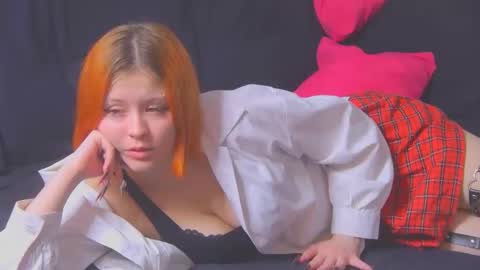 Lara online show from 04-20-26, 07:48