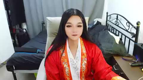 Snapshot of lareinasdog chatting on 07-08-26, 06:56 ToT online show from 07-08-26, 06:56