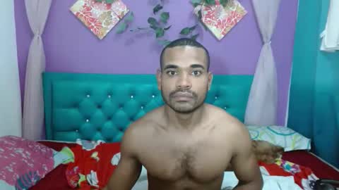 Snapshot of larenz_tate chatting on 05-11-26, 09:26 larenz_tate online show from 05-11-26, 09:26
