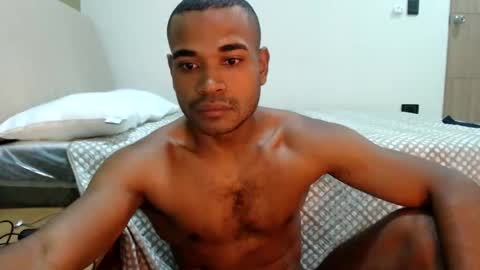 Snapshot of larenz_tate chatting on 05-26-26, 09:05 larenz_tate online show from 05-26-26, 09:05