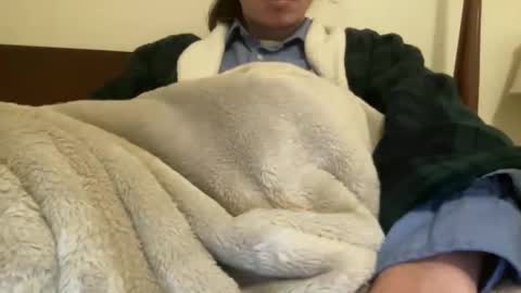 Snapshot of largecockkenny chatting on 12-10-24, 12:06 HUNG YUNG STR8 online show from 12-10-24, 12:06