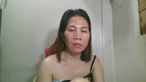 Snapshot of laricemsbest chatting on 12-15-25, 05:01 Larice online show from 12-15-25, 05:01