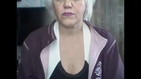 larisaq4ugo24 online show from 09-30-25, 07:57