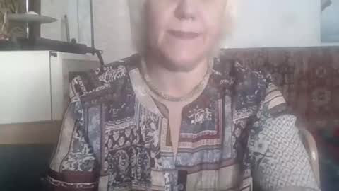 larisaq4ugo24 online show from 03-26-26, 11:16