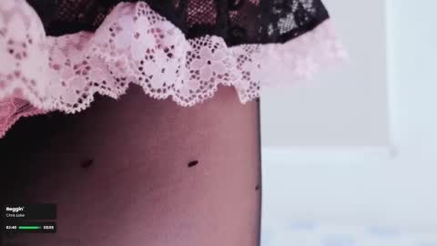 Larissa  online show from 02-23-25, 01:10