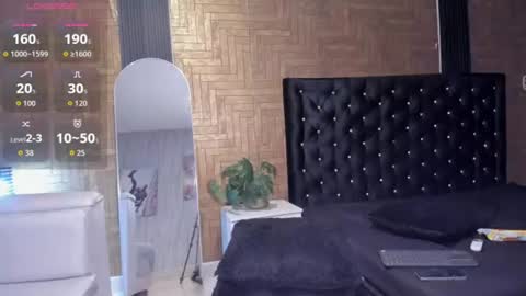       online show from 07-15-26, 07:52