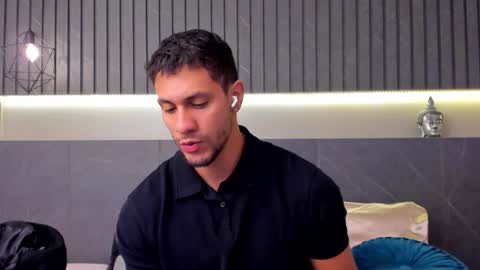 andrew online show from 12-01-25, 01:16