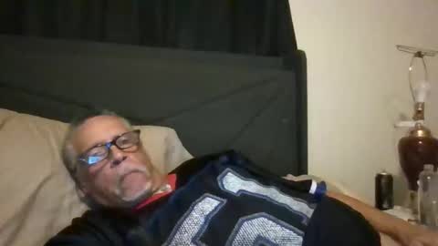 larrymb777 online show from 11-27-25, 02:57