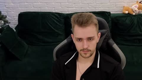 Lars online show from 12-04-24, 01:25