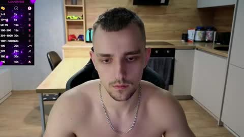 Lars online show from 03-08-25, 01:28