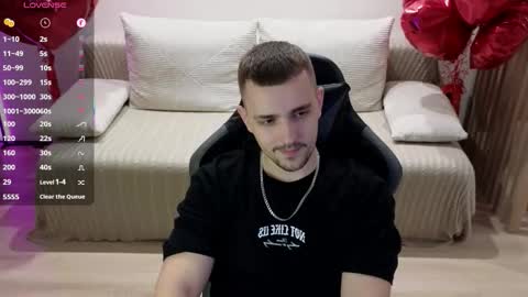 Lars online show from 11-18-25, 09:19