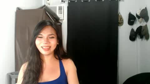 Snapshot of lartvier69xxx chatting on 06-30-26, 10:38 larth online show from 06-30-26, 10:38