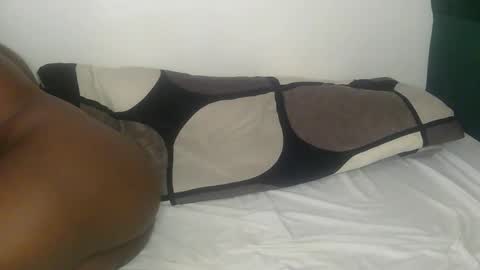 larvy12 online show from 03-27-26, 12:05