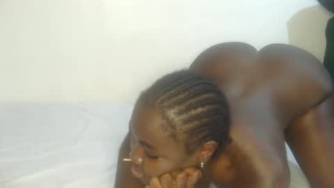 larvy12 online show from 04-04-26, 07:50